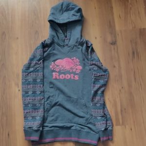 Roots Canada logo hoodie